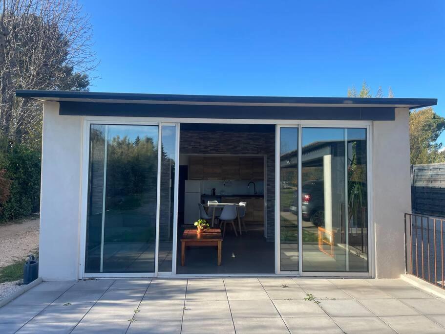Dependance Au Sein D'Une Villa Avec Piscine Aix-en-Provence Exterior photo